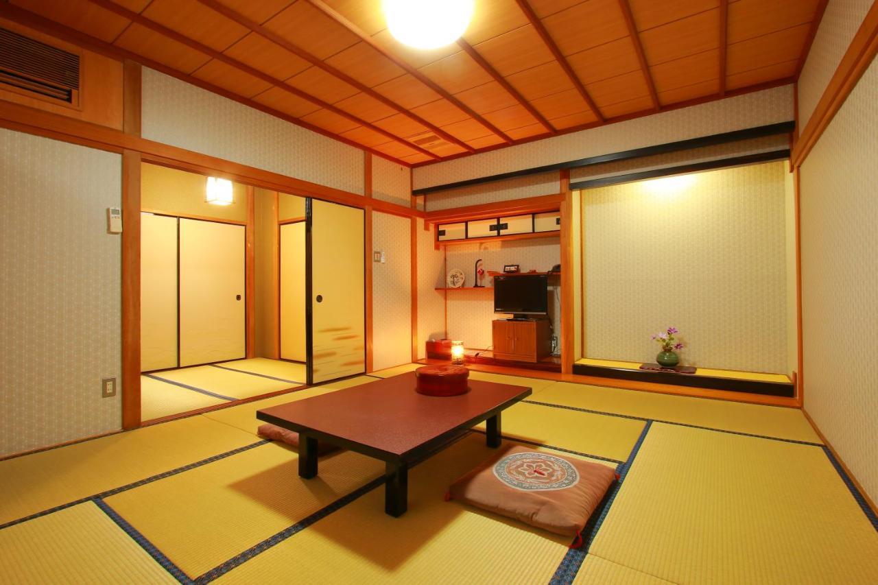 Отель Yumoto Kobayashi Куруме Экстерьер фото